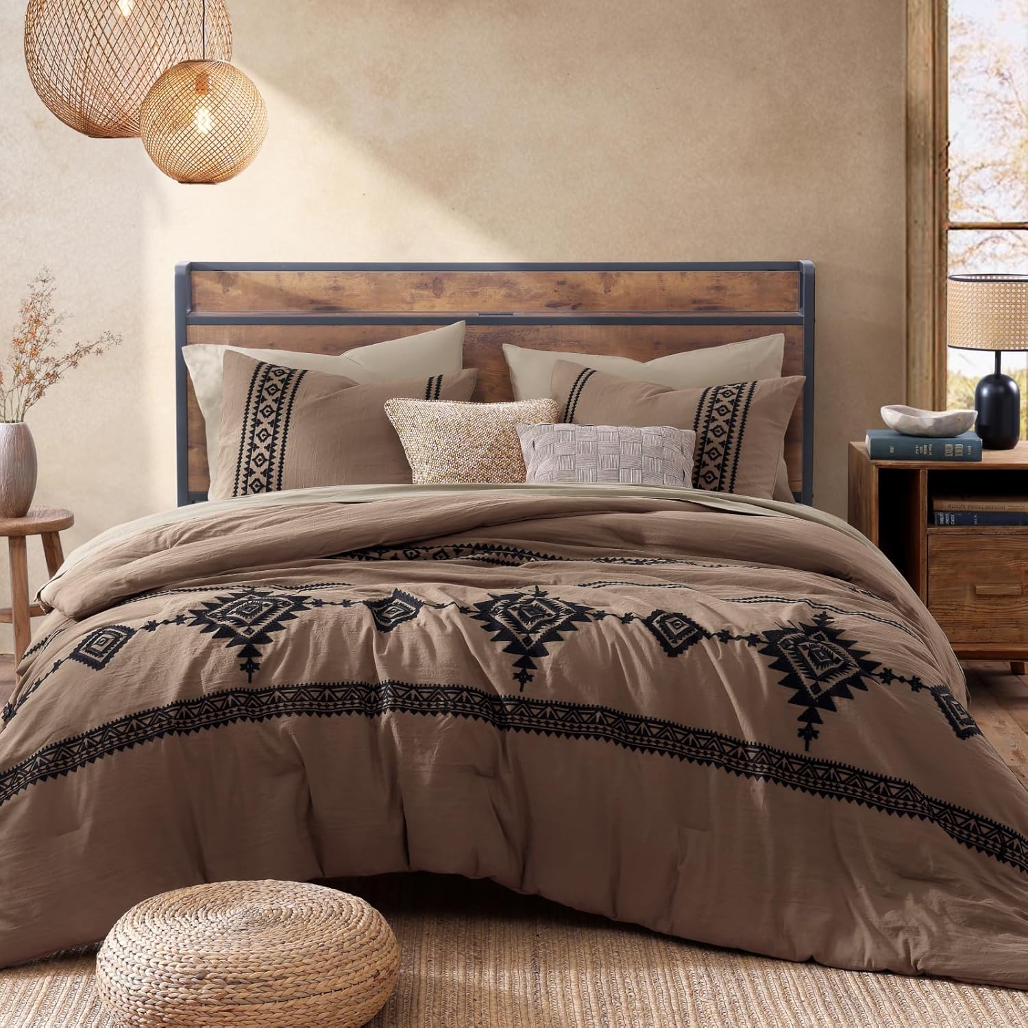 Melex Embroidery Comforter Set