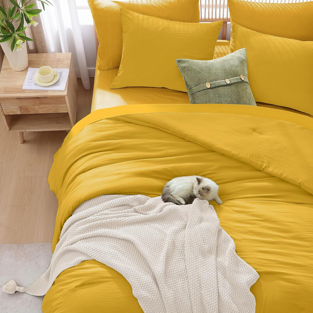 Prewashed fabric 7-piece Bed in a Bag Comforter Set