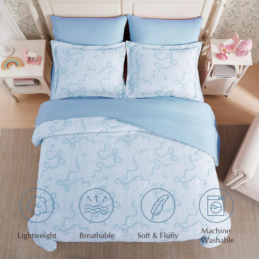 Catami Pom Tufted Comforter Set