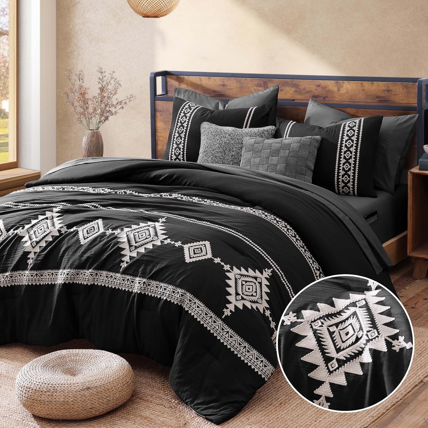 Melex Embroidery Comforter Set