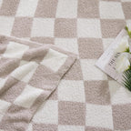 Melex Checkered Throw Blanket