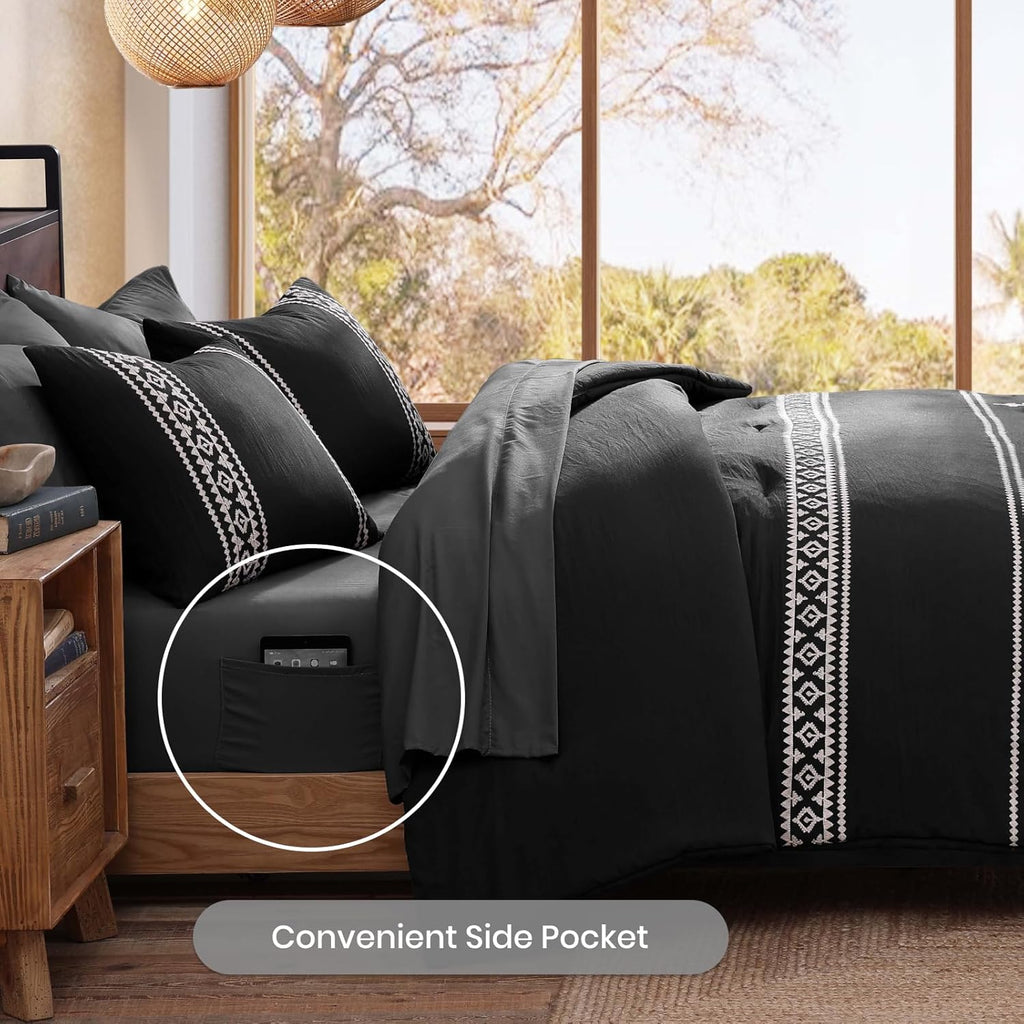 Melex Embroidery Comforter Set