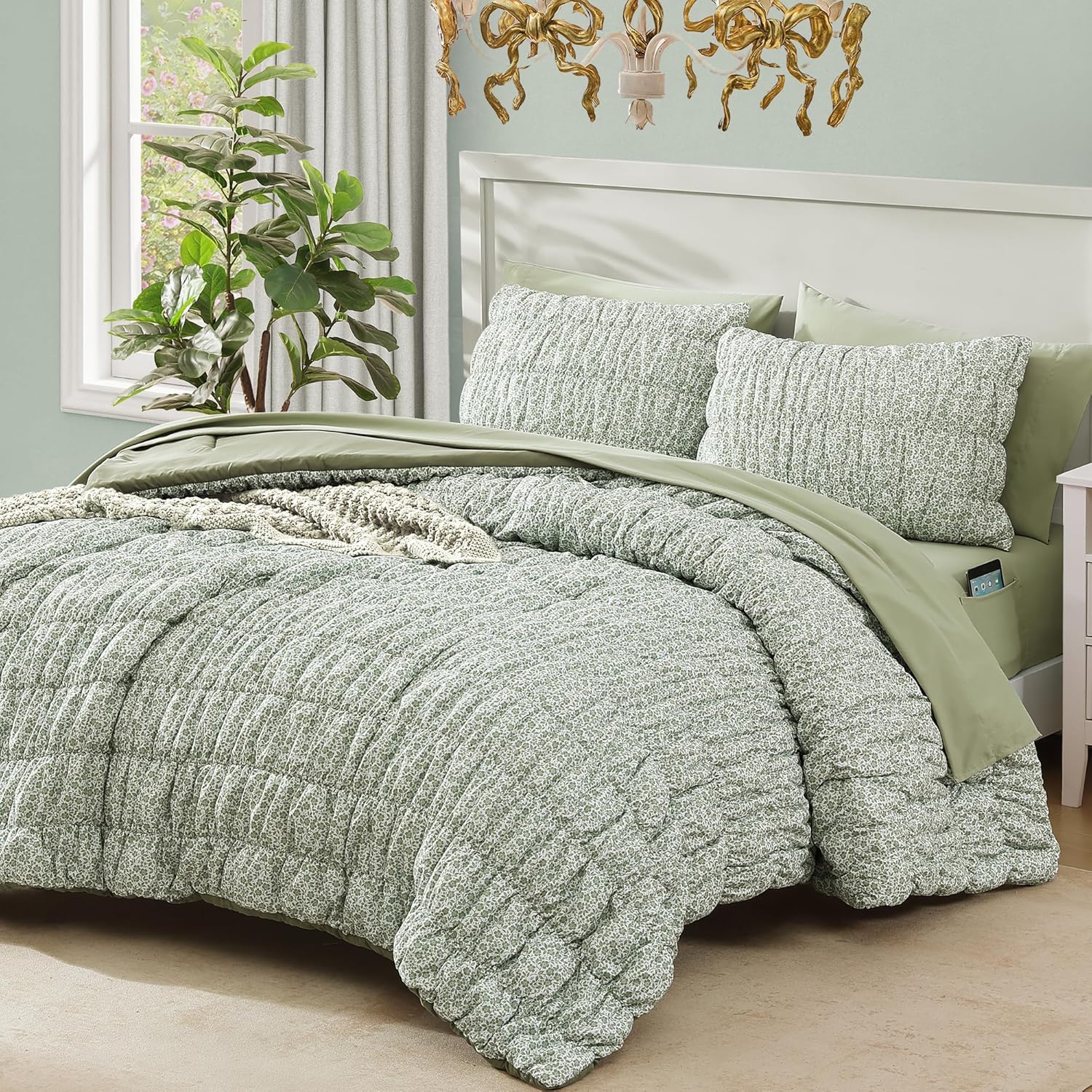 Melex Puff 7-piece Bed in a Bag Comforter Set with Sheets