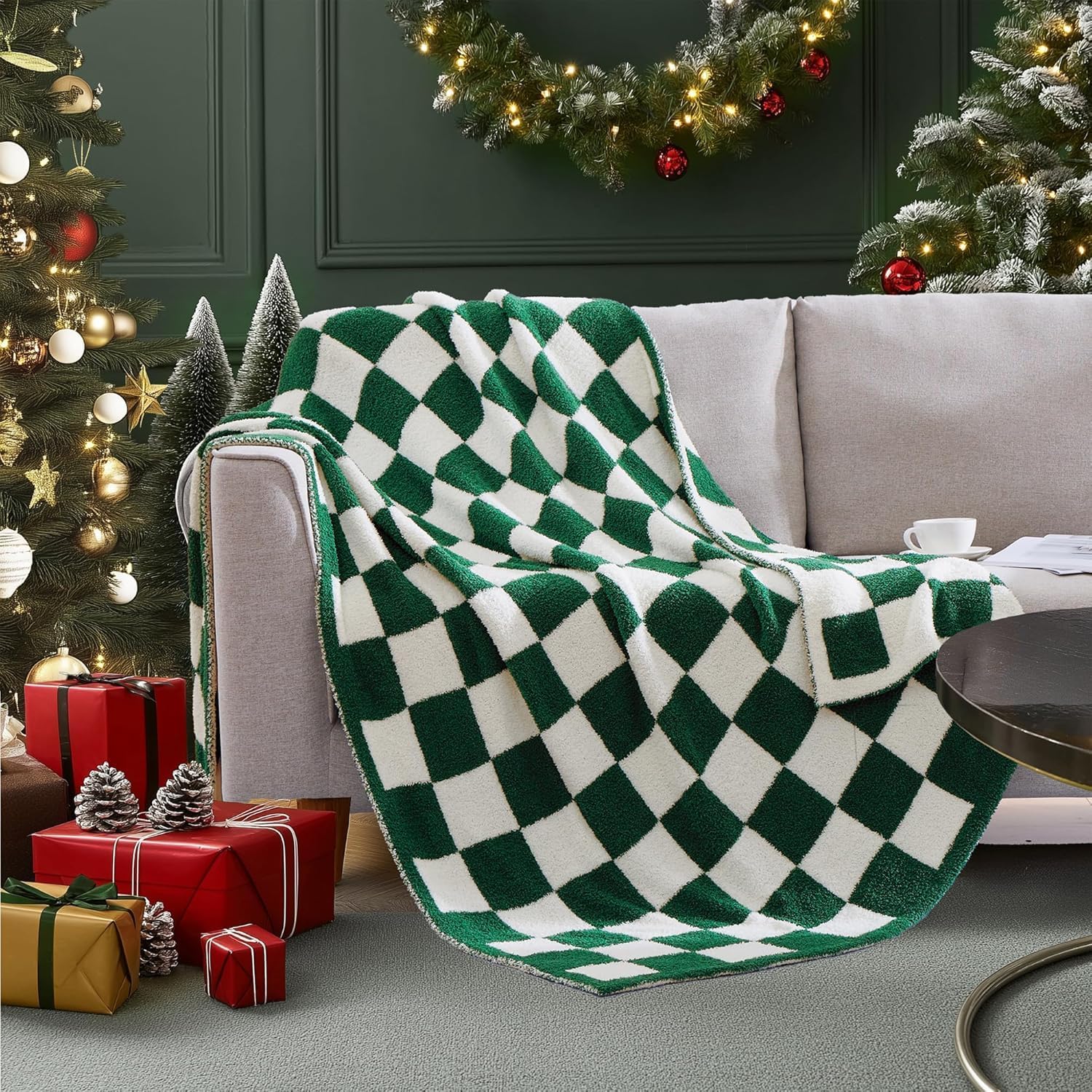 Melex Checkered Throw Blanket
