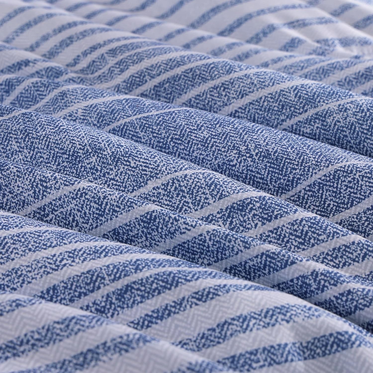 Catami Plaid Comforter Set