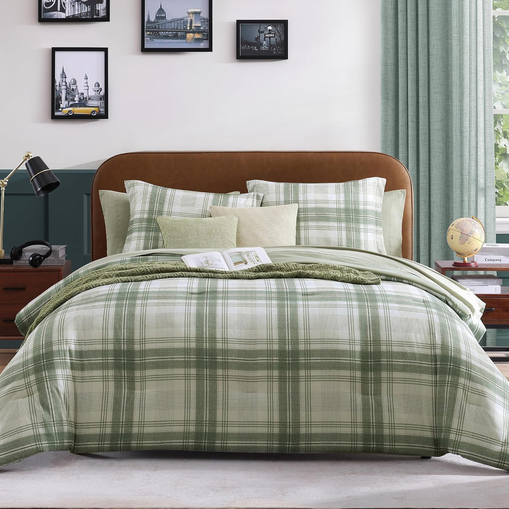 Catami Plaid Comforter Set