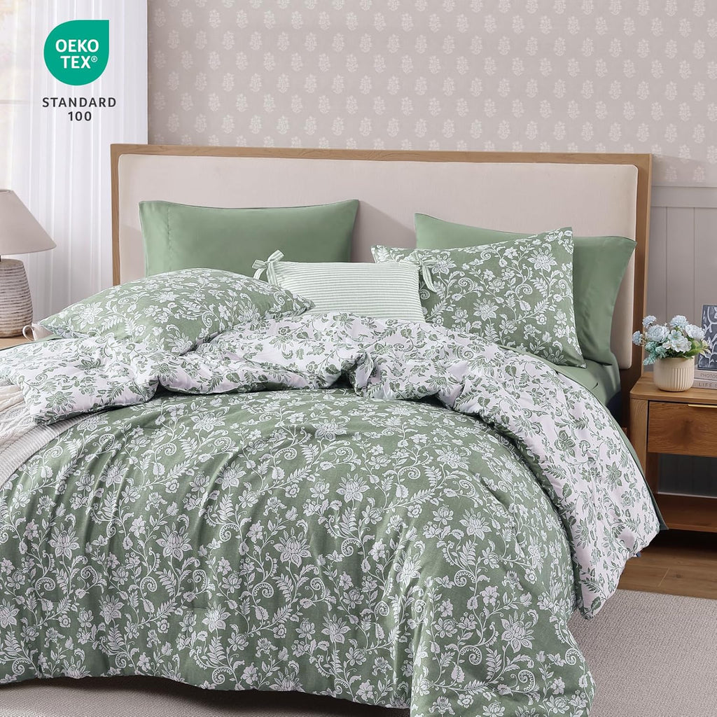 Botanical Flowers Comforter Set