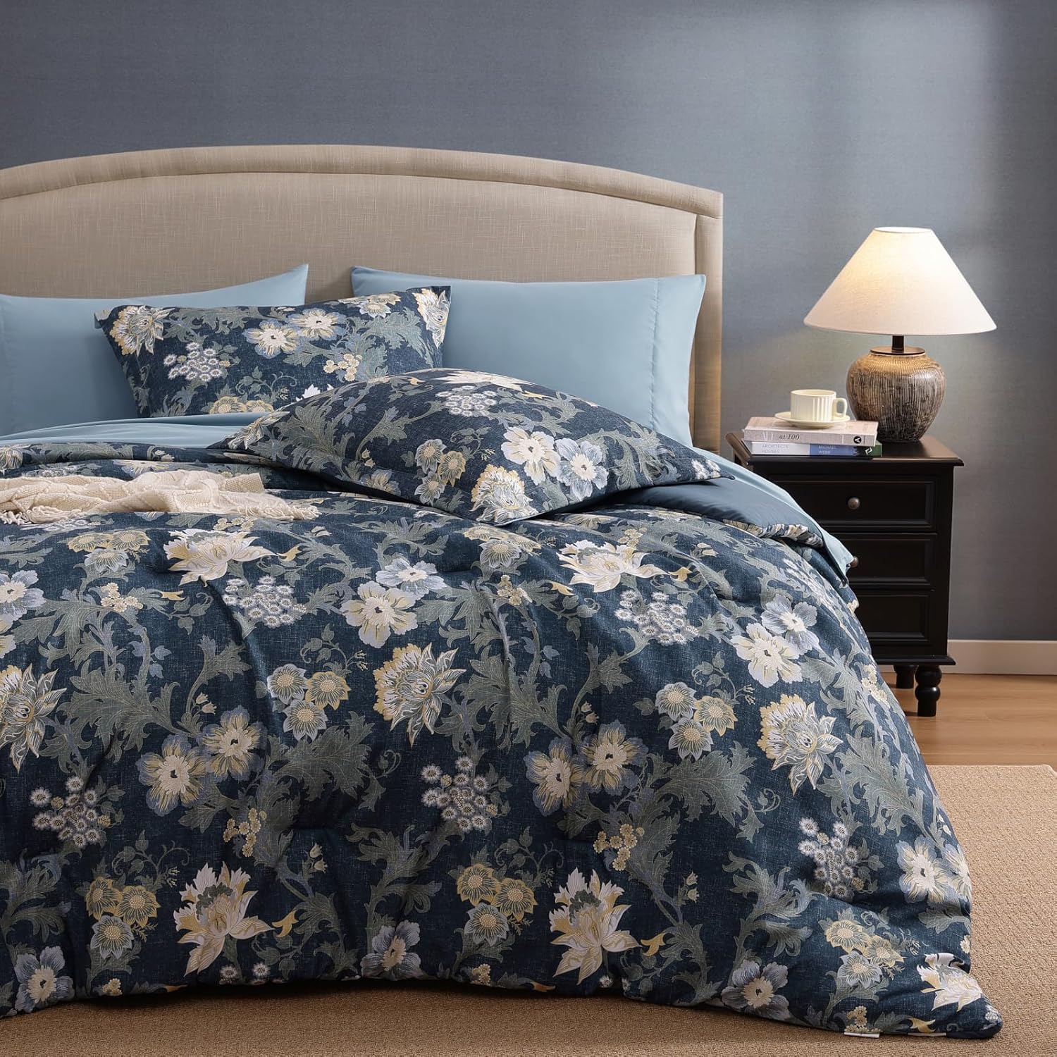 Botanical Flowers Comforter Set
