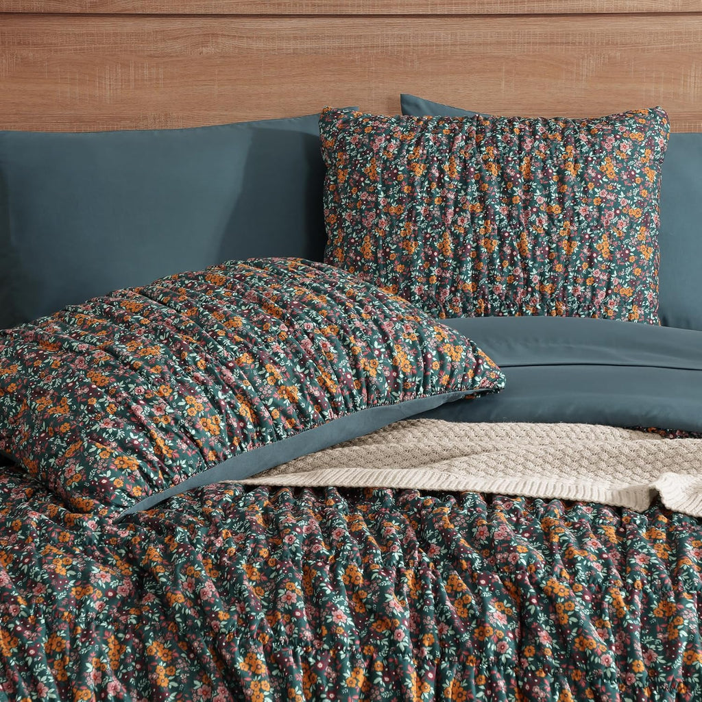 Melex Puff 7-piece Bed in a Bag Comforter Set with Sheets