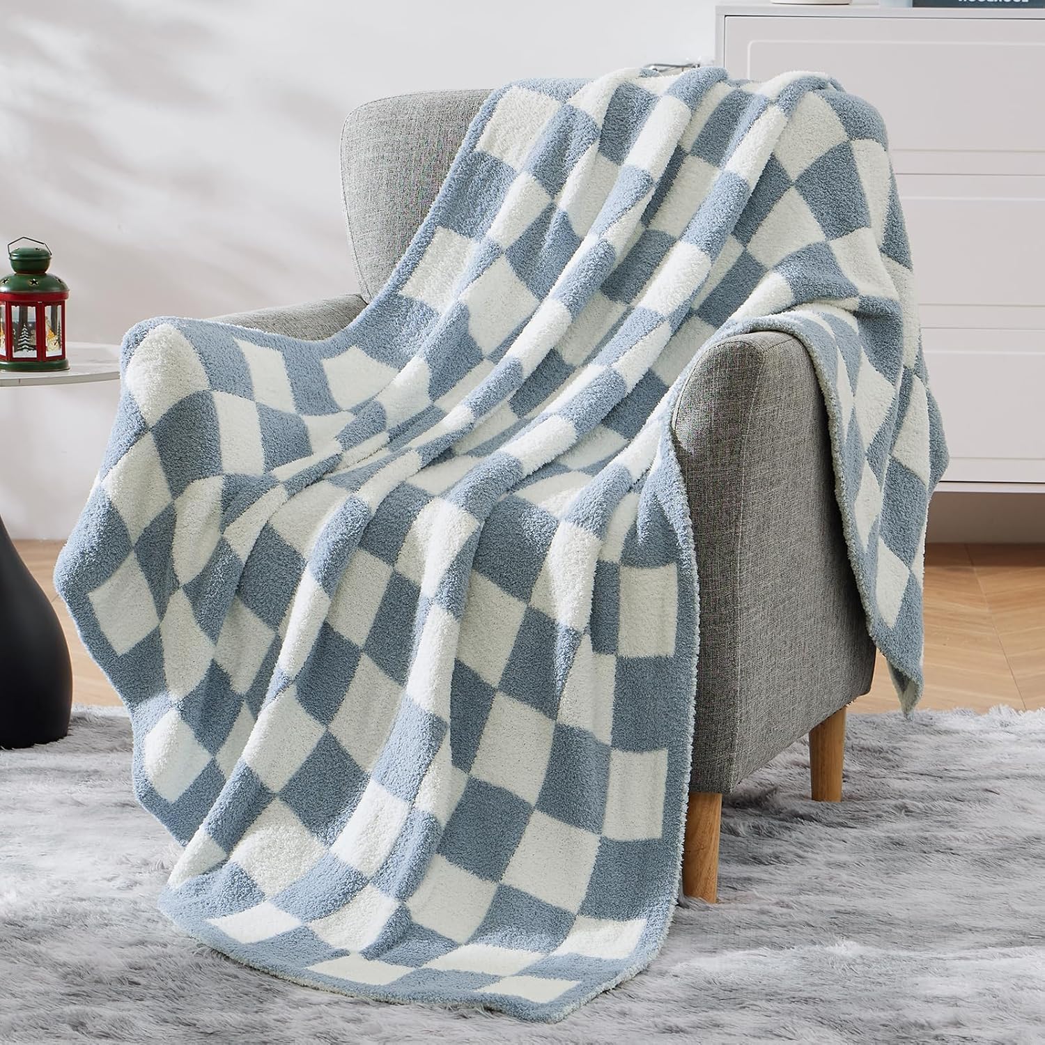Melex Checkered Throw Blanket