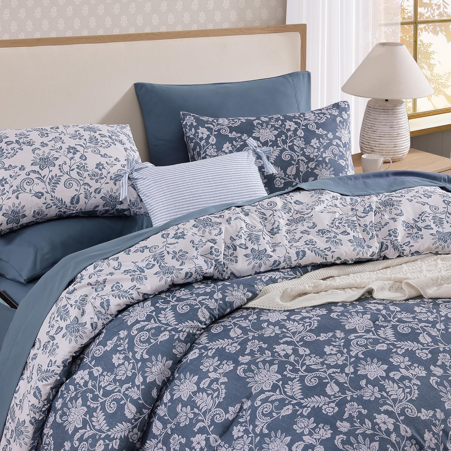 Botanical Flowers Comforter Set