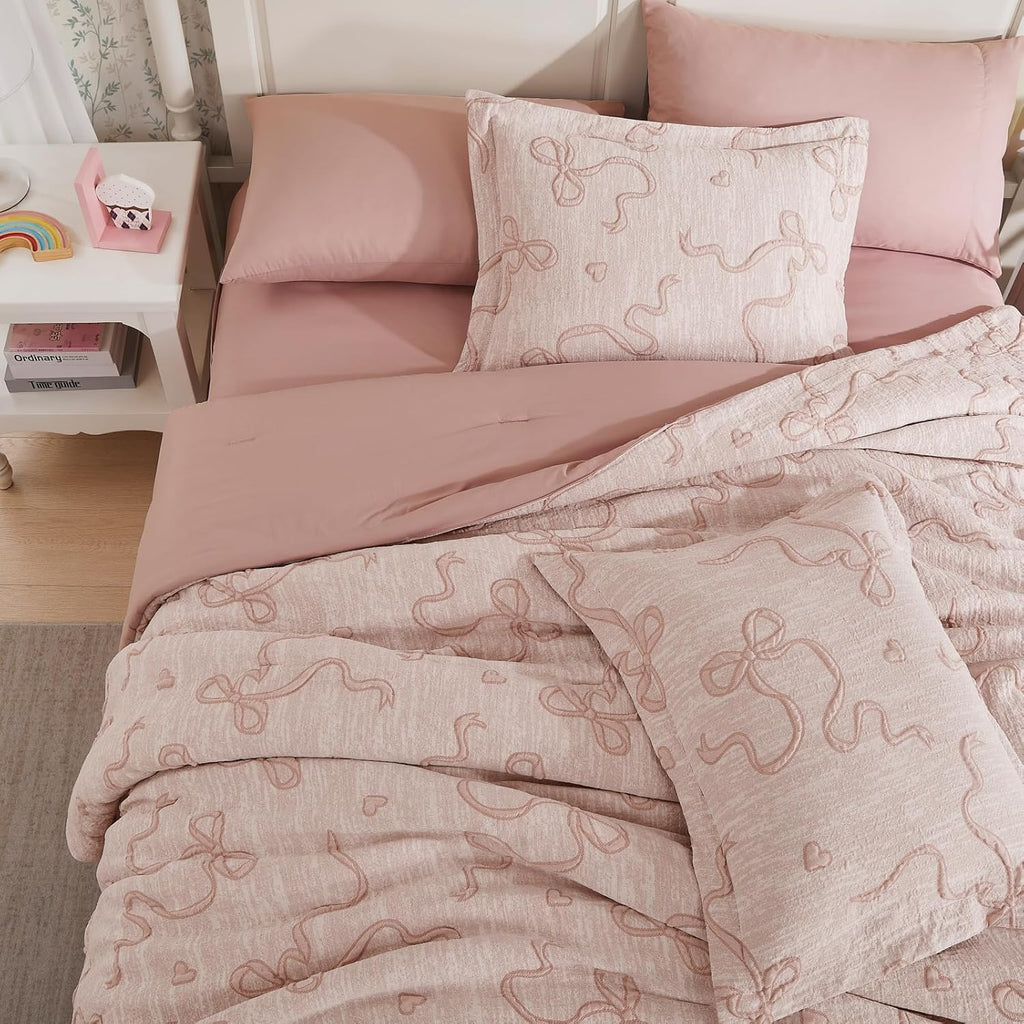 Catami Pom Tufted Comforter Set